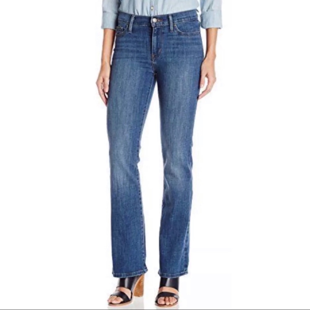 LEVI'S | Slimming Bootcut